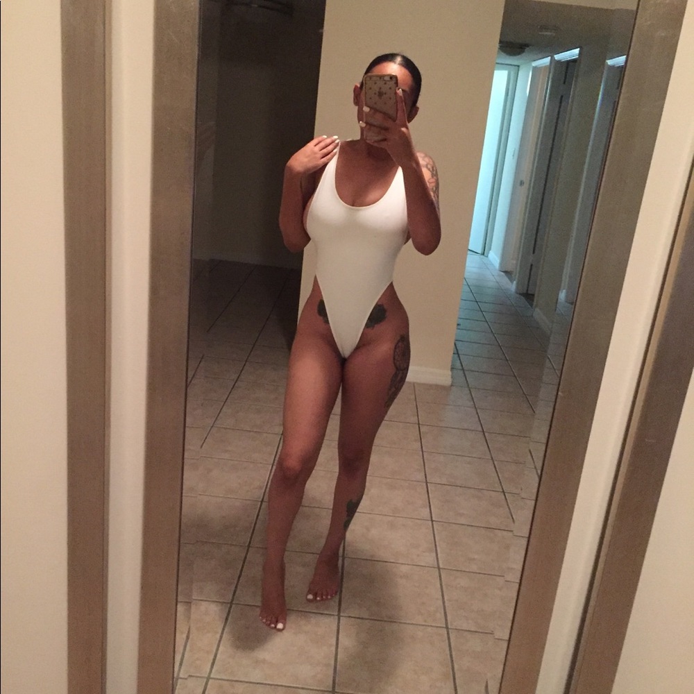 Fashionnova One piece Swimsuit